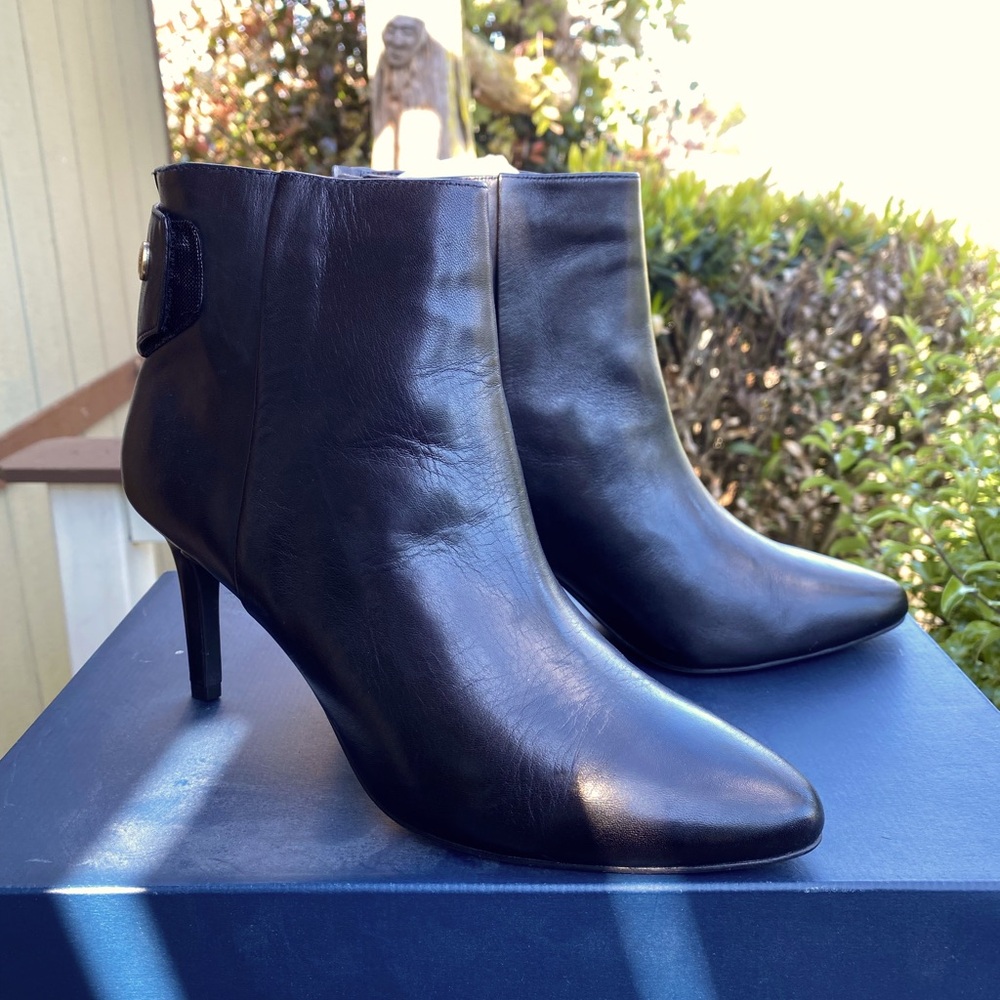 Cole Haan Plath Shootie LL, New. Size 7